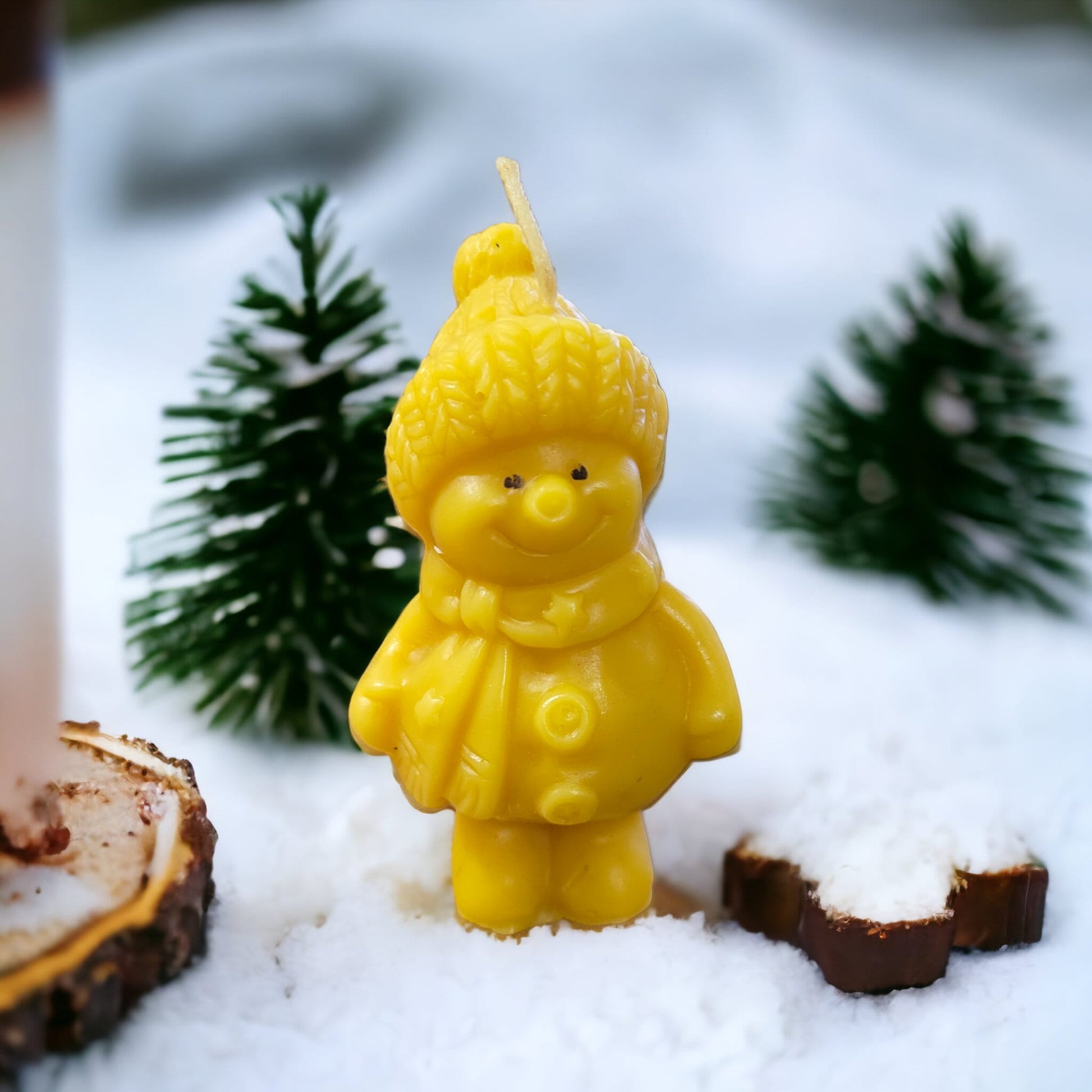 Snowman Candle 2-Donagh Bees
