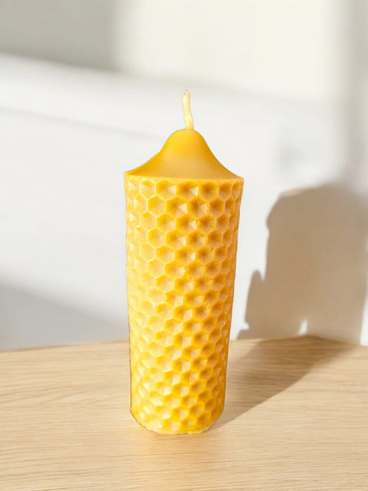 Beeswax Honeycomb Cylinder Candle