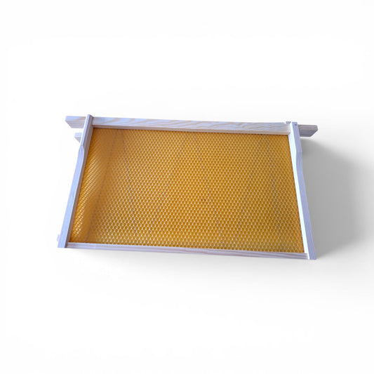 DN4 National Brood Frames Assembled with Foundation