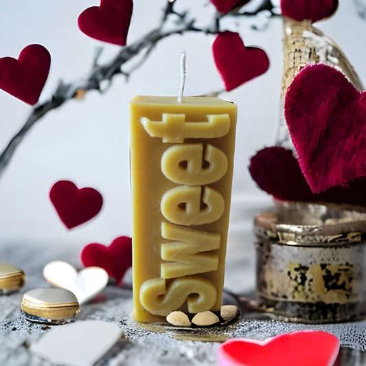 Sweet Beeswax Candle