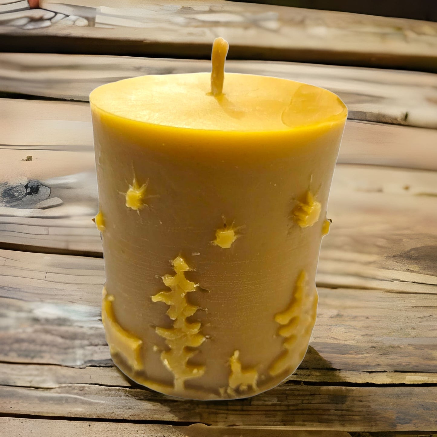 Christmas Day Candle-Donagh Bees