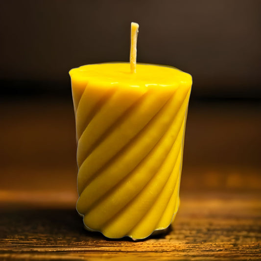Spiral Cylinder Candle - Donagh Bees